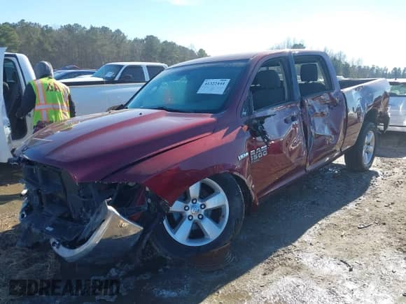 2019 Ram 1500 SLT z VIN 1C6RR7TT3KS621436, wystawiony jako IAAI lot #41322444 z przebiegiem 99 308 mil mil oraz . Historia ofert i sprzedaży dostępna na DreamBid. Obrazek 22.