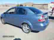 2007 Chevrolet Aveo LT z VIN KL1TG56647B152077, wystawiony jako IAAI lot #42170944 z przebiegiem 217 705 mil mil oraz . Historia ofert i sprzedaży dostępna na DreamBid. Obrazek 3.