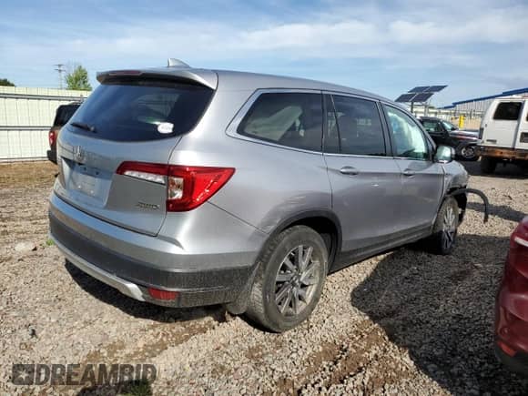 2021 Honda Pilot EX with VIN 5FNYF6H38MB078276, listed as a Copart auction lot 70667215 with 75,585 mi miles and Salvage title. Bid and sale history available at DreamBid. Image 3.
