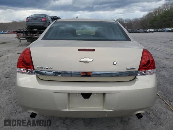 2010 Chevrolet Impala Police Police with VIN 2G1WD5EM5A1251313, listed as a Copart auction lot 70690275 with 92,107 mi miles and Salvage title. Bid and sale history available at DreamBid. Image 6.