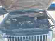 2008 Mercury Mariner with VIN 4M2CU91198KJ17082, listed as a IAAI auction lot 43138405 with 212,360 mi miles and . Bid and sale history available at DreamBid. Image 10.