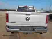 2019 Ram 1500 Laramie с VIN 1C6RREJT9KN684059, выставлен на аукционе Copart как лот 71441845 с пробегом 106 478 миль миль и Списание • Salvage title. История ставок и продаж доступна на DreamBid. Изображение 6.