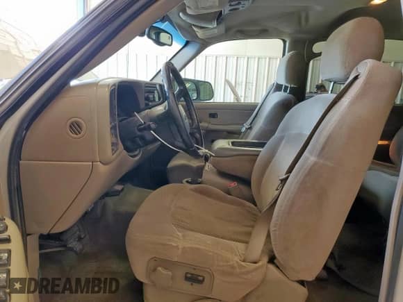 2002 Chevrolet Silverado 2500HD LS с VIN 1GCHK231X2F223532, выставлен на аукционе Copart как лот 60447805 с пробегом 331 946 миль миль и Списание • Salvage title. История ставок и продаж доступна на DreamBid. Изображение 7.