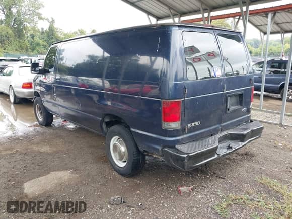 2003 Ford Econoline Cargo с VIN 1FTNE24293HA12569, выставлен на аукционе IAAI как лот 43307446 с пробегом 203 746 миль миль и . История ставок и продаж доступна на DreamBid. Изображение 3.