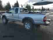 2001 Toyota Tacoma с VIN 5TEWN72N11Z840707, выставлен на аукционе Copart как лот 82088715 с пробегом 405 448 миль миль и Списание • Salvage title. История ставок и продаж доступна на DreamBid. Изображение 2.