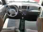 2010 Nissan Cube SL с VIN JN8AZ2KR6AT157456, выставлен на аукционе Copart как лот 61933965 с пробегом 159 994 миль миль и Списание • Salvage title. История ставок и продаж доступна на DreamBid. Изображение 8.