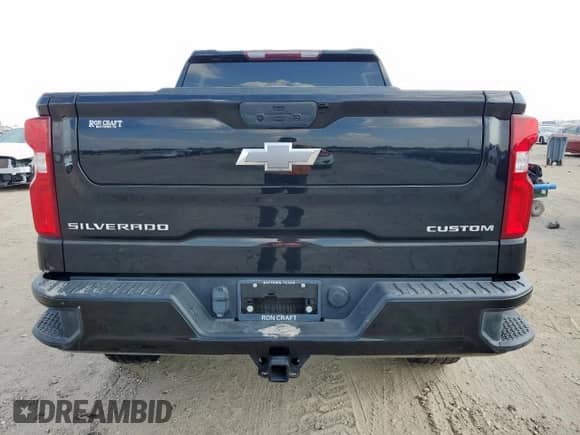2022 Chevrolet Silverado 1500 Custom z VIN 3GCPYBEK2NG204136, wystawiony jako Copart lot #80450525 z przebiegiem 29 035 mil mil oraz Szkoda całkowita • Salvage title. Historia ofert i sprzedaży dostępna na DreamBid. Obrazek 6.