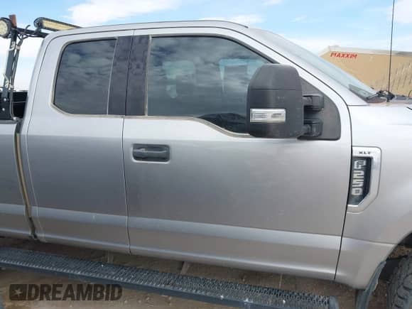 2020 Ford F-250 XL с VIN 1FT7X2B61LED95952, выставлен на аукционе IAAI как лот 42186832 с пробегом 119 083 миль миль и . История ставок и продаж доступна на DreamBid. Изображение 12.