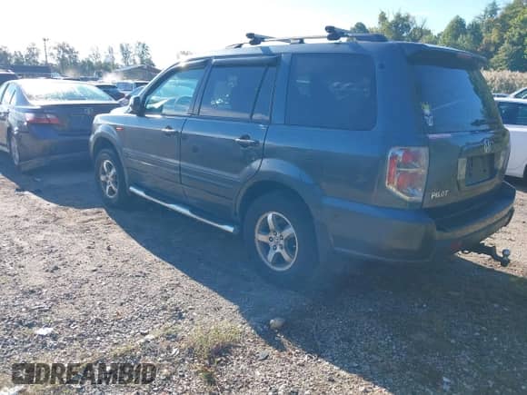 2006 Honda Pilot EX with VIN 5FNYF28426B020605, listed as a IAAI auction lot 43462429 with 198,855 mi miles and . Bid and sale history available at DreamBid. Image 3.