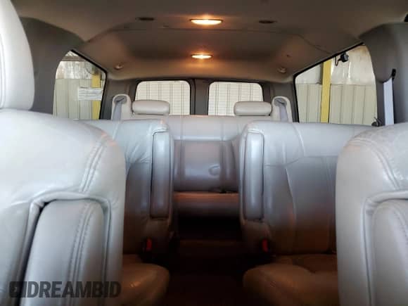 2001 Chevrolet Suburban LT with VIN 3GNEC16T61G230537, listed as a Copart auction lot 86590184 with 159,871 mi miles and Salvage title. Bid and sale history available at DreamBid. Image 10.