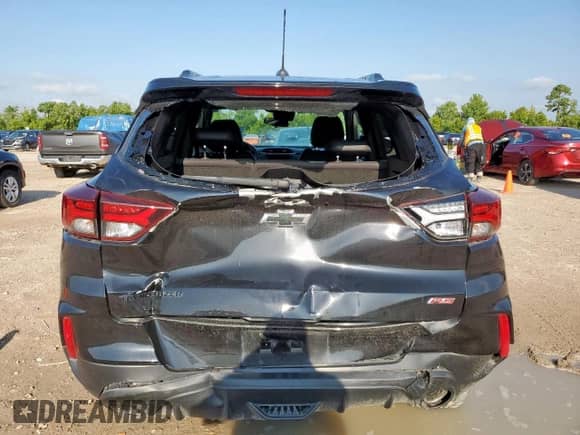 2023 Chevrolet TrailBlazer RS с VIN KL79MTSL9PB086070, выставлен на аукционе Copart как лот 67767405 с пробегом 54 128 миль миль и Списание • Salvage title. История ставок и продаж доступна на DreamBid. Изображение 6.