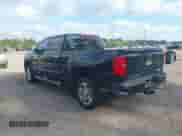 2019 Chevrolet Silverado 2500HD High Country с VIN 1GC1KUEY8KF135117, выставлен на аукционе IAAI как лот 43357487 с пробегом Не указан миль и . История ставок и продаж доступна на DreamBid. Изображение 3.