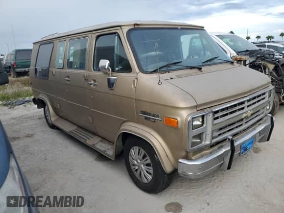 1989 Chevrolet Chevy Van z VIN 1GBEG25K2K7120100, wystawiony jako Copart lot #75508934 z przebiegiem Nie podano mil oraz Szkoda całkowita • Salvage title. Historia ofert i sprzedaży dostępna na DreamBid. Obrazek 4.
