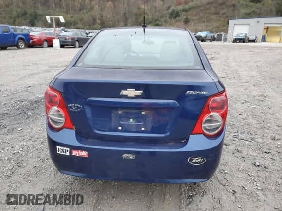 2014 Chevrolet Sonic LS с VIN 1G1JB5SH5E4155232, выставлен на аукционе Copart как лот 79444504 с пробегом 138 839 миль миль и Чистый • Clean title. История ставок и продаж доступна на DreamBid. Изображение 6.