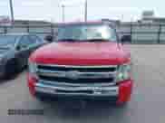 2011 Chevrolet Silverado 1500 LT z VIN 1GCRCSEA6BZ180465, wystawiony jako IAAI lot #42301380 z przebiegiem 80 825 mil mil oraz . Historia ofert i sprzedaży dostępna na DreamBid. Obrazek 12.