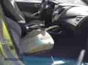 2012 Hyundai Veloster w/Black Int с VIN KMHTC6AD4CU021595, выставлен на аукционе IAAI как лот 42004371 с пробегом 149 637 миль миль и . История ставок и продаж доступна на DreamBid. Изображение 5.