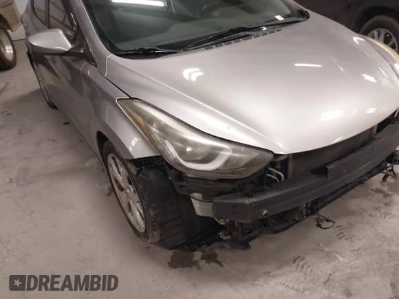 2015 Hyundai Elantra SE z VIN KMHDH4AE7FU281741, wystawiony jako IAAI lot #43388734 z przebiegiem 176 413 mil mil oraz . Historia ofert i sprzedaży dostępna na DreamBid. Obrazek 12.