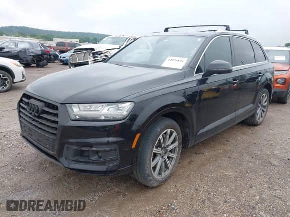 2017 Audi Q7 Premium Plus with VIN WA1LAAF71HD034337, listed as a IAAI auction lot 42876894 with 113,652 mi miles and . Bid and sale history available at DreamBid. Image 17.
