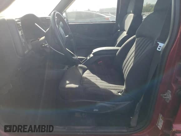 2004 Chevrolet Blazer LS with VIN 1GNDT13X84K146252, listed as a Copart auction lot 71741425 with 99,840 mi miles and Salvage title. Bid and sale history available at DreamBid. Image 7.