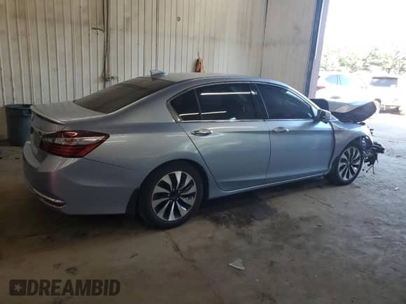 2017 Honda Accord EX-L with VIN JHMCR6F51HC003166, listed as a Copart auction lot 84195705 with Not provided miles and Salvage title. Bid and sale history available at DreamBid. Image 3.