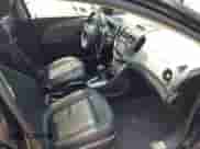 2015 Chevrolet Sonic LTZ с VIN 1G1JE5SB9F4172023, выставлен на аукционе IAAI как лот 42440528 с пробегом 108 031 миль миль и . История ставок и продаж доступна на DreamBid. Изображение 5.