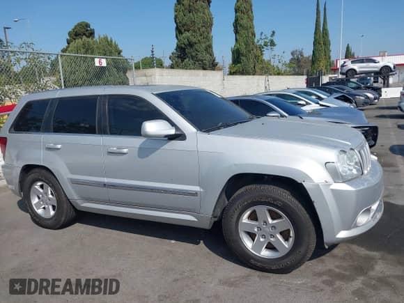 2007 Jeep Grand Cherokee SRT-8 with VIN 1J8HR783X7C589480, listed as a IAAI auction lot 43279298 with 151,576 mi miles and . Bid and sale history available at DreamBid. Image 13.