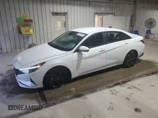 2021 Hyundai Elantra SEL с VIN 5NPLM4AG8MH008392, выставлен на аукционе Copart как лот 85567695 с пробегом 24 191 миль миль и Списание • Salvage title. История ставок и продаж доступна на DreamBid. Изображение 1.