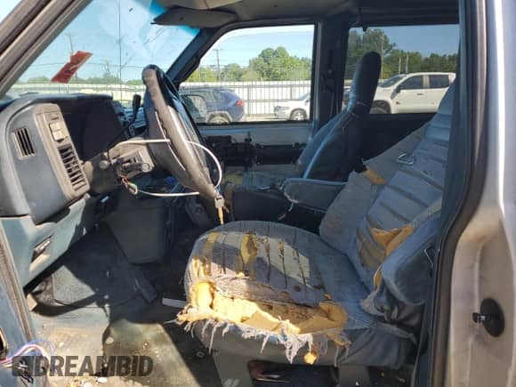1995 Chevrolet Astro с VIN 1GNDM19W2SB230687, выставлен на аукционе Copart как лот 66093825 с пробегом 190 680 миль миль и Списание • Salvage title. История ставок и продаж доступна на DreamBid. Изображение 7.