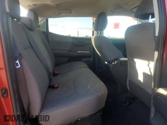 2023 Toyota Tacoma SR z VIN 3TMCZ5AN6PM567217, wystawiony jako Copart lot #89866325 z przebiegiem 4 835 mil mil oraz Czysty tytuł • Clean title. Historia ofert i sprzedaży dostępna na DreamBid. Obrazek 10.