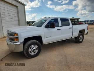 2019 Chevrolet Silverado 2500HD Work Truck z VIN 1GC1KREG3KF258196, wystawiony jako Copart lot #84224235 z przebiegiem 236 509 mil mil oraz Czysty tytuł • Clean title. Historia ofert i sprzedaży dostępna na DreamBid. Obrazek 1.