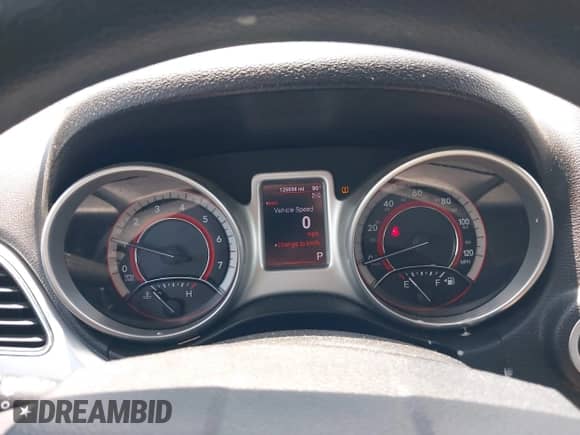 2013 Dodge Journey American Value z VIN 3C4PDCAB2DT560776, wystawiony jako IAAI lot #42988970 z przebiegiem 126 698 mil mil oraz . Historia ofert i sprzedaży dostępna na DreamBid. Obrazek 7.