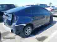 2015 Toyota Prius Four z VIN JTDKN3DU5F1954853, wystawiony jako IAAI lot #40617411 z przebiegiem Nie podano mil oraz . Historia ofert i sprzedaży dostępna na DreamBid. Obrazek 4.