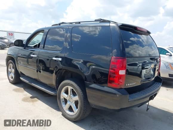 2007 Chevrolet Tahoe LTZ с VIN 1GNFC13087R221930, выставлен на аукционе IAAI как лот 42968020 с пробегом 238 856 миль миль и . История ставок и продаж доступна на DreamBid. Изображение 3.