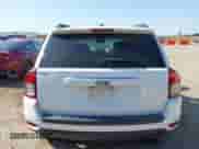 2017 Jeep Compass Sport с VIN 1C4NJCBA5HD123887, выставлен на аукционе IAAI как лот 41996849 с пробегом 145 477 миль миль и . История ставок и продаж доступна на DreamBid. Изображение 17.