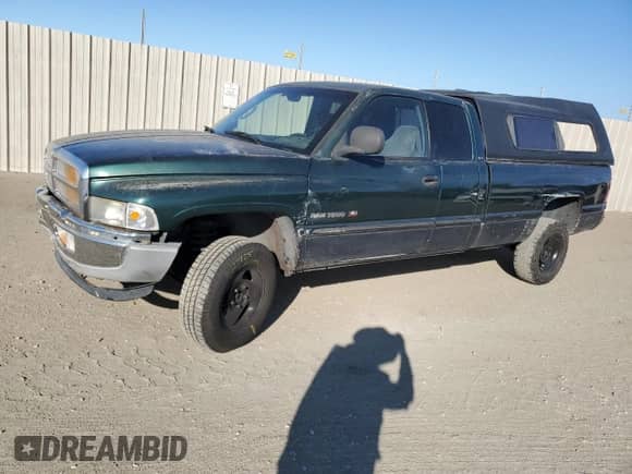 2001 Dodge 1500 с VIN 3B7HF13Z11G203851, выставлен на аукционе Copart как лот 71292425 с пробегом 310 293 миль миль и Чистый • Clean title. История ставок и продаж доступна на DreamBid. Изображение 1.