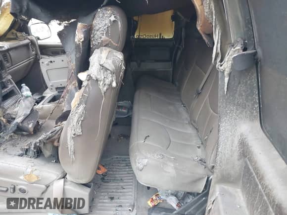 2006 GMC Sierra 1500 SLE2 с VIN 1GTEK19Z76Z263050, выставлен на аукционе IAAI как лот 42435788 с пробегом Не указан миль и . История ставок и продаж доступна на DreamBid. Изображение 8.