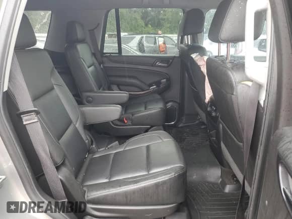 2018 Chevrolet Tahoe LT z VIN 1GNSCBKC3JR313647, wystawiony jako Copart lot #71921105 z przebiegiem 87 324 mil mil oraz Szkoda całkowita • Salvage title. Historia ofert i sprzedaży dostępna na DreamBid. Obrazek 11.