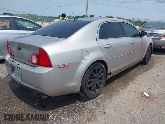 2008 Chevrolet Malibu 2LT с VIN 1G1ZJ57768F272770, выставлен на аукционе IAAI как лот 42475461 с пробегом 184 405 миль миль и . История ставок и продаж доступна на DreamBid. Изображение 4.