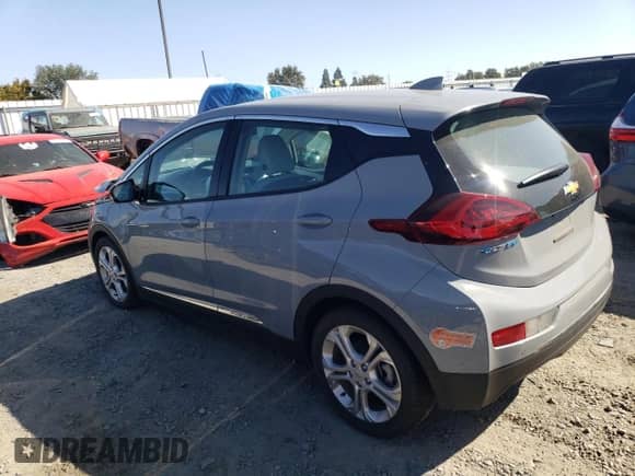 2020 Chevrolet Bolt EV LT z VIN 1G1FY6S09L4136538, wystawiony jako Copart lot #67283383 z przebiegiem 16 882 mil mil oraz . Historia ofert i sprzedaży dostępna na DreamBid. Obrazek 2.