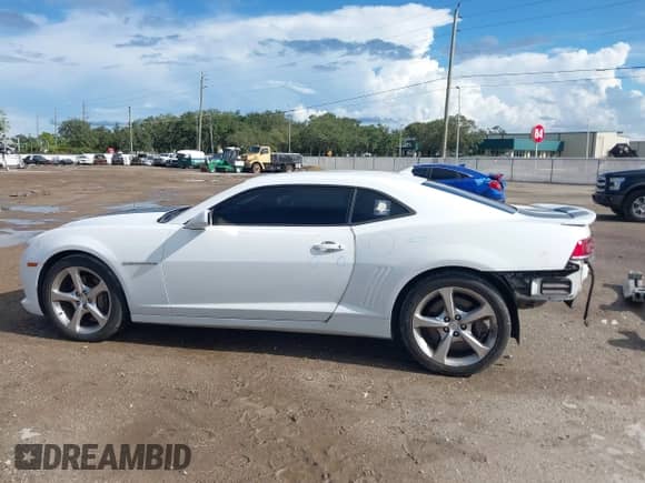 2014 Chevrolet Camaro SS с VIN 2G1FK1EJ9E9219072, выставлен на аукционе IAAI как лот 43384227 с пробегом 163 582 миль миль и . История ставок и продаж доступна на DreamBid. Изображение 15.