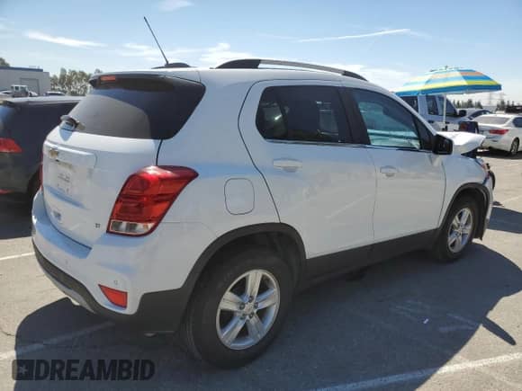 2017 Chevrolet Trax LT with VIN KL7CJLSB7HB061501, listed as a Copart auction lot 69772355 with 64,016 mi miles and Clean title. Bid and sale history available at DreamBid. Image 3.