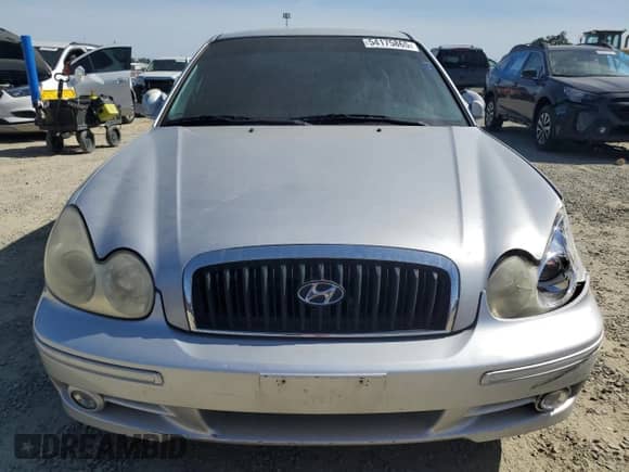 2004 Hyundai Sonata z VIN KMHWF25S64A077935, wystawiony jako Copart lot #54175865 z przebiegiem 147 228 mil mil oraz Szkoda całkowita • Salvage title. Historia ofert i sprzedaży dostępna na DreamBid. Obrazek 5.