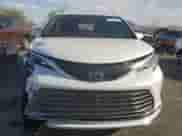 2024 Toyota Sienna Platinum с VIN 5TDERKECXRS215390, выставлен на аукционе Copart как лот 70778605 с пробегом 15 457 миль миль и Списание • Salvage title. История ставок и продаж доступна на DreamBid. Изображение 5.