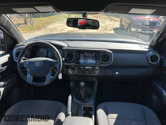 2017 Toyota Tacoma SR5 with VIN 5TFCZ5AN0HX083989, listed as a Copart auction lot 85334725 with 208,166 mi miles and Clean title. Bid and sale history available at DreamBid. Image 7.