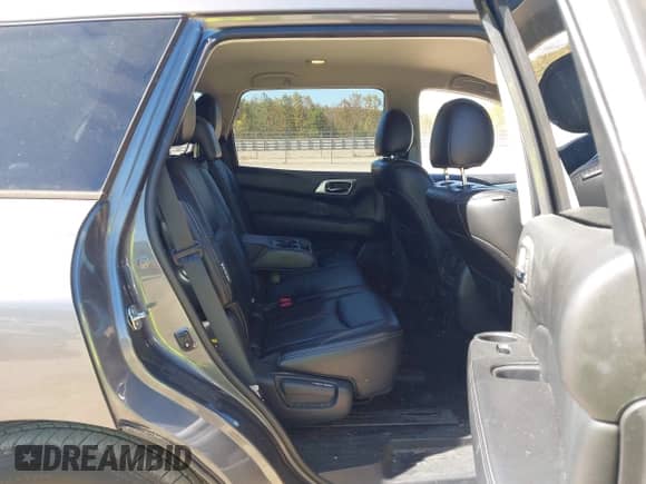 2019 Nissan Pathfinder S с VIN 5N1DR2MN3KC605426, выставлен на аукционе IAAI как лот 43461401 с пробегом 141 565 миль миль и . История ставок и продаж доступна на DreamBid. Изображение 8.