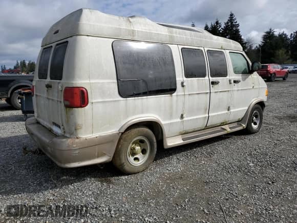 1998 Dodge Cargo Conversion with VIN 2B6HB11Y9WK129390, listed as a Copart auction lot 55708245 with 150,845 mi miles and Clean title. Bid and sale history available at DreamBid. Image 3.