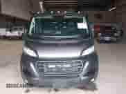 2023 Ram ProMaster Cargo z VIN 3C6LRVNG6PE600276, wystawiony jako IAAI lot #43383251 z przebiegiem 2 941 mil mil oraz . Historia ofert i sprzedaży dostępna na DreamBid. Obrazek 6.