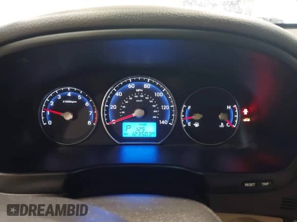 2010 Hyundai Santa Fe Limited с VIN 5NMSKDAG8AH355022, выставлен на аукционе IAAI как лот 43312645 с пробегом 123 503 миль миль и . История ставок и продаж доступна на DreamBid. Изображение 7.