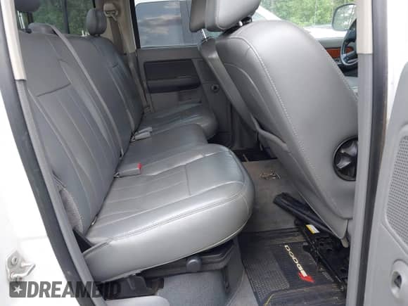 2007 Dodge 1500 SLT with VIN 1D7HA18267S153076, listed as a IAAI auction lot 42410262 with 282,171 mi miles and . Bid and sale history available at DreamBid. Image 8.