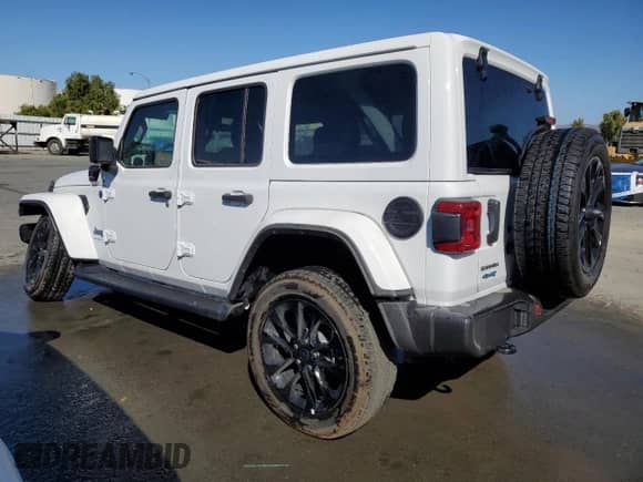 2025 Jeep Wrangler Sahara with VIN 1C4RJXP6XSW579389, listed as a Copart auction lot 82042905 with 11,393 mi miles and Clean title. Bid and sale history available at DreamBid. Image 2.